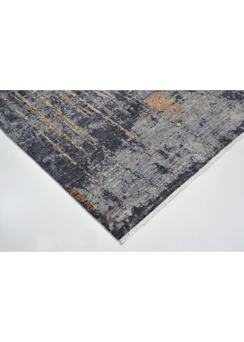 Abstracta Hand-Woven Wool And Silk Rug 302x199 cm AND237078302X199601