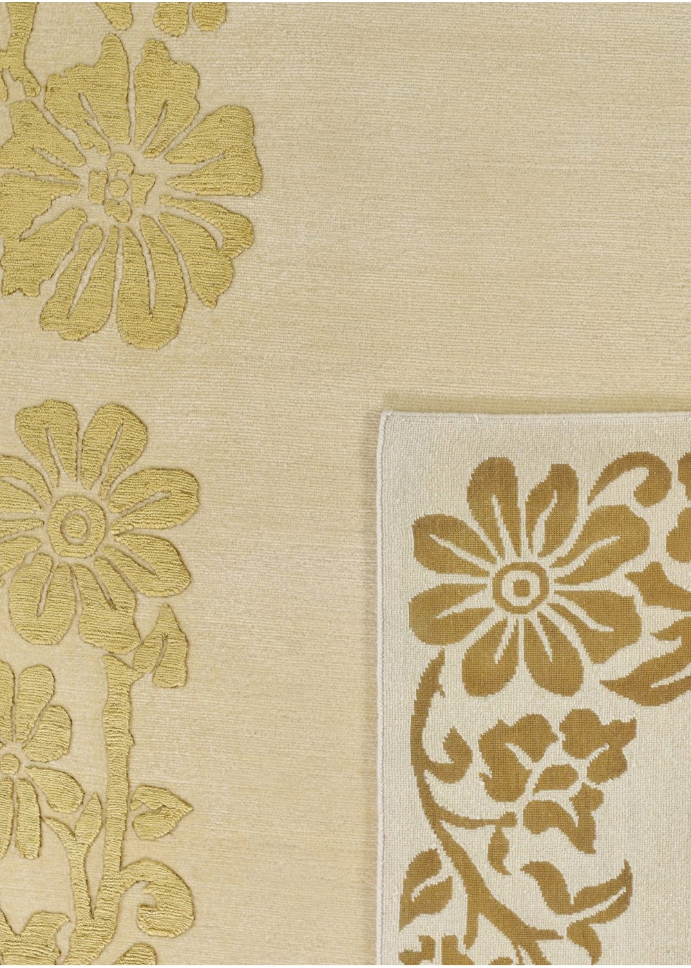 Livalia El Dokuma Yün ve İpek Halı 243x174 cm NPL031078243X174423