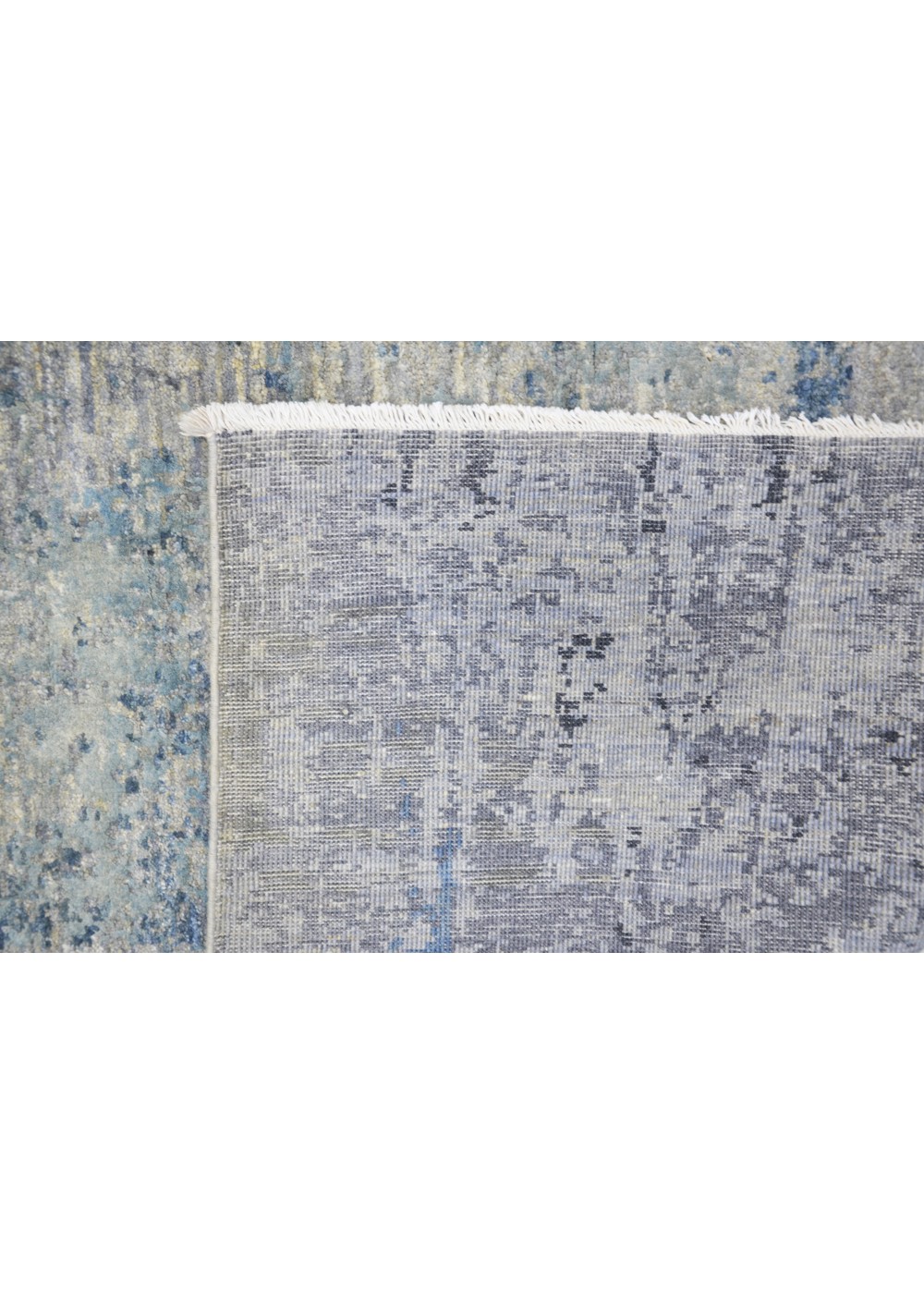 Titanium Flow El Dokuma Yün ve İpek Halı 238x165 cm AND236240238X165393